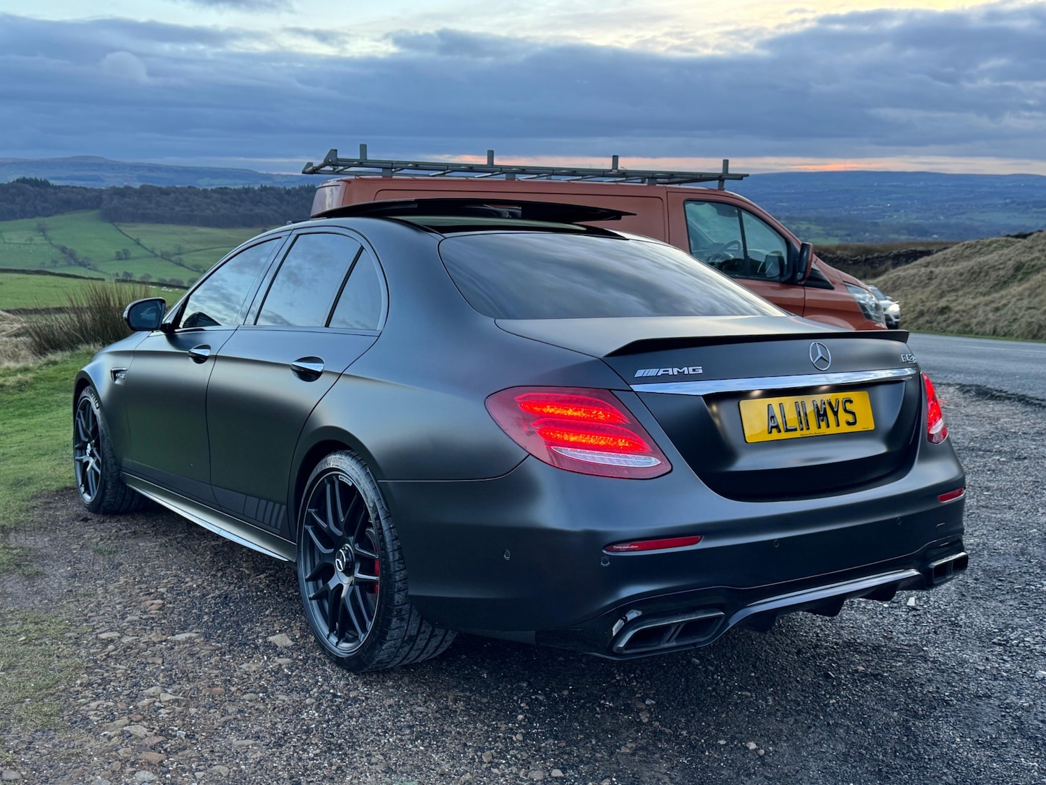 Used Mercedes-Benz E Class 2017 for sale - 77038780: Photo 3