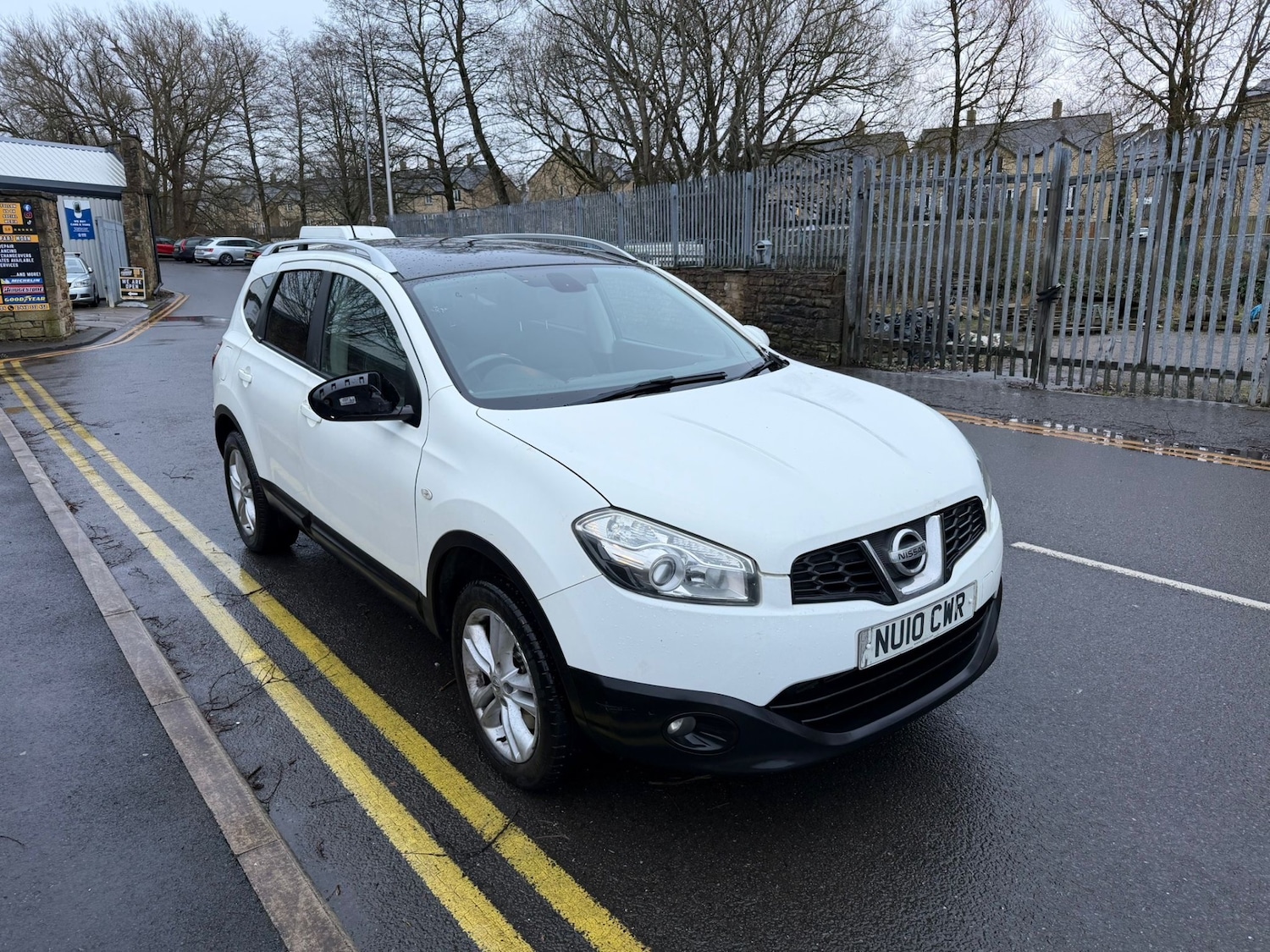 Used Nissan Qashqai+2 2010 for sale - 77940824: Photo 2