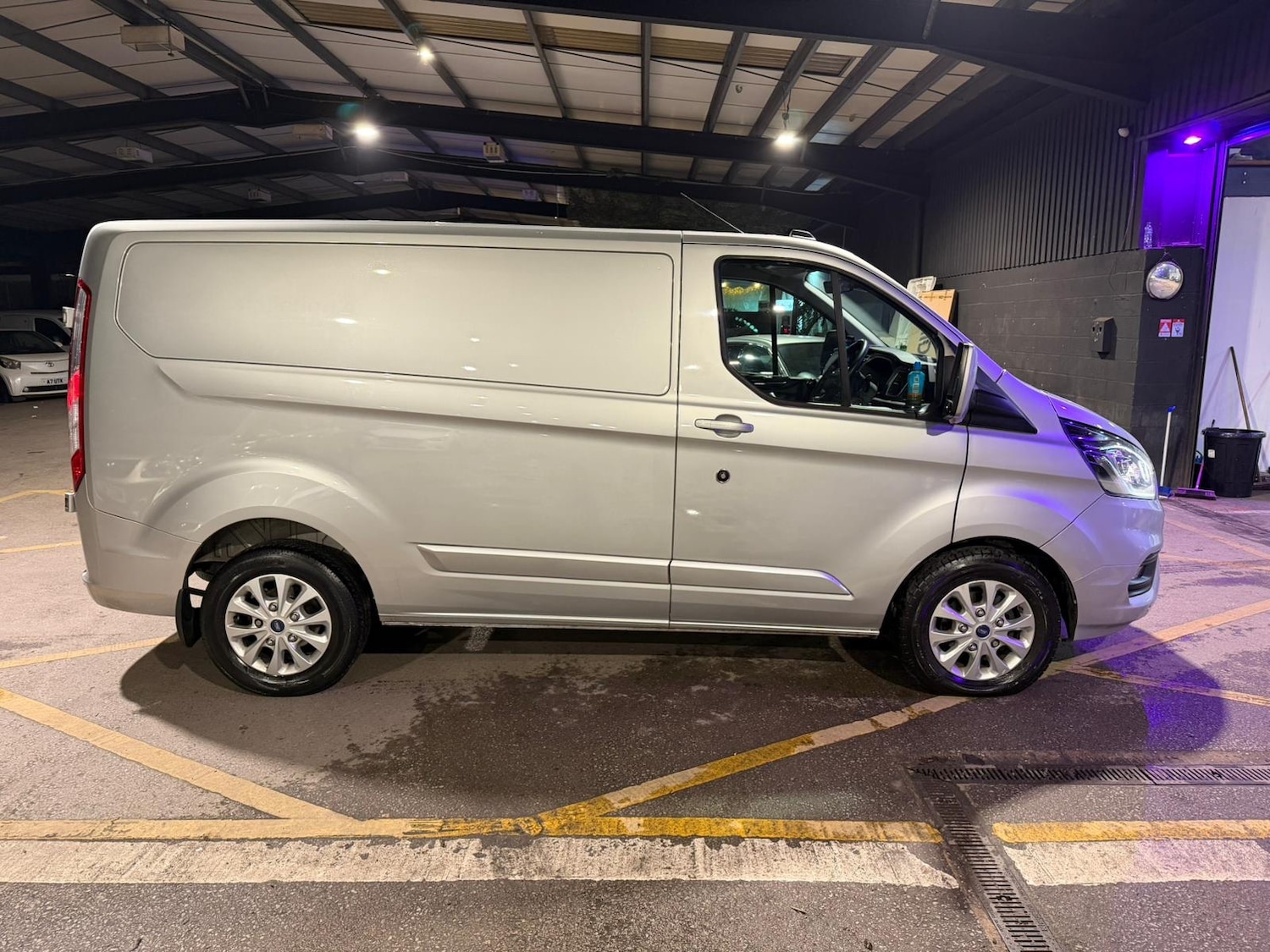 Used Ford Transit Custom 2023 for sale - 77335791: Photo 6