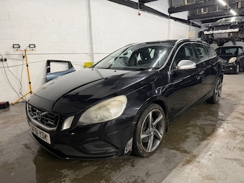 2011 (61) - D5 [205] R DESIGN 5dr