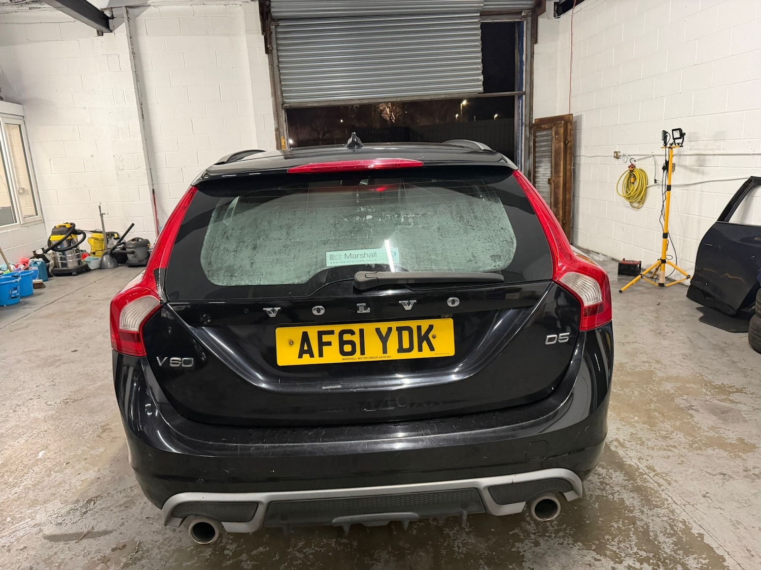 Used Volvo V60 2011 for sale - 77129835: Photo 8