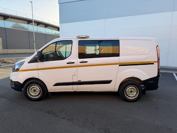 Used Ford Transit Custom 2018 for sale - 78233456: Photo