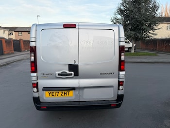 Used Renault Trafic 2017 for sale - 77656631: Photo