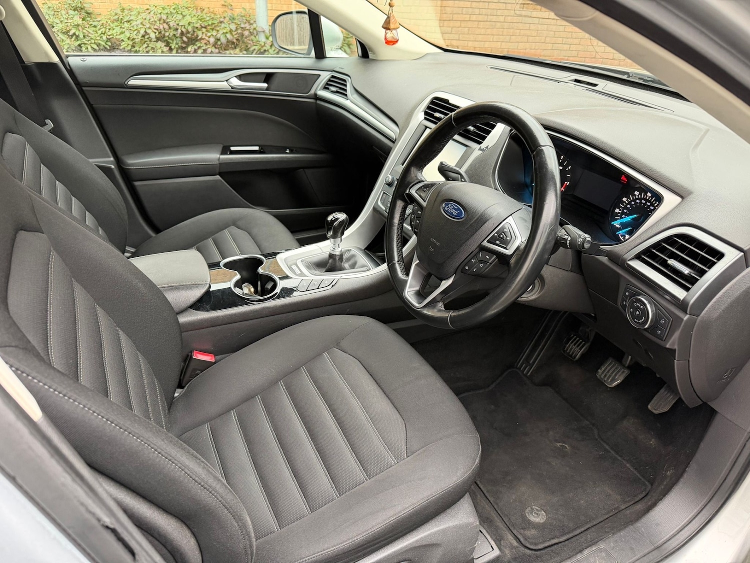 Used Ford Mondeo 2015 for sale - 77643449: Photo 11