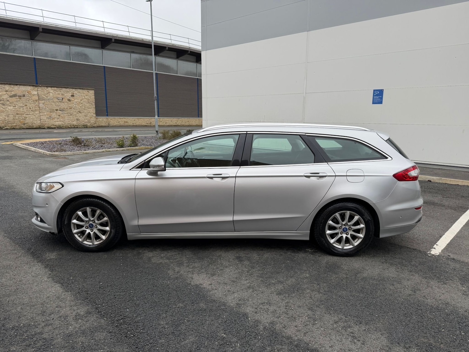 Used Ford Mondeo 2015 for sale - 77643449: Photo 4