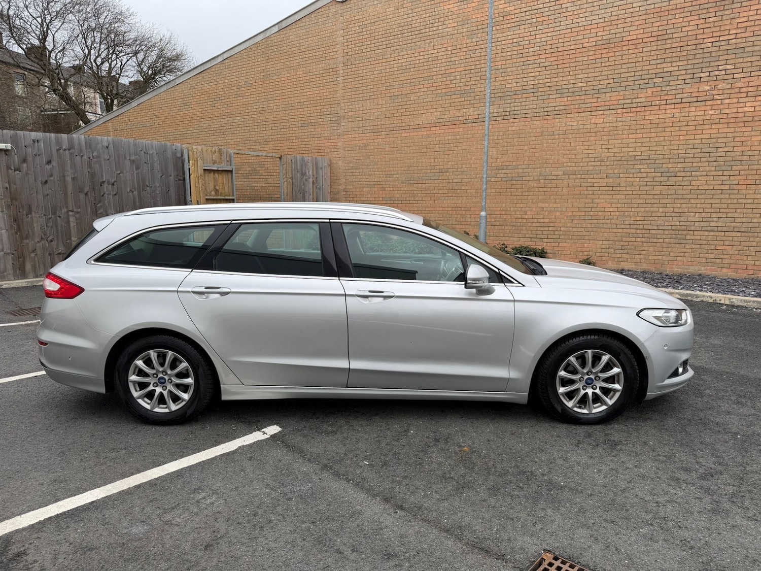 Used Ford Mondeo 2015 for sale - 77643449: Photo 5