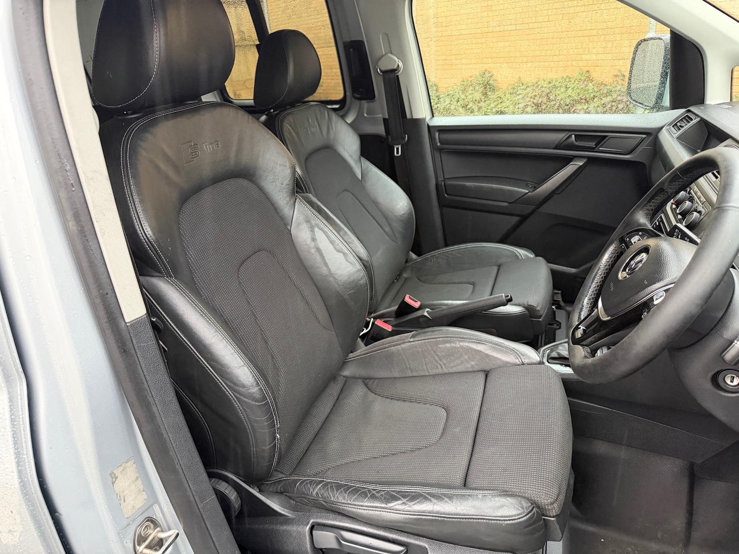 Used Volkswagen Caddy Maxi 2015 for sale - 77940827: Photo 10