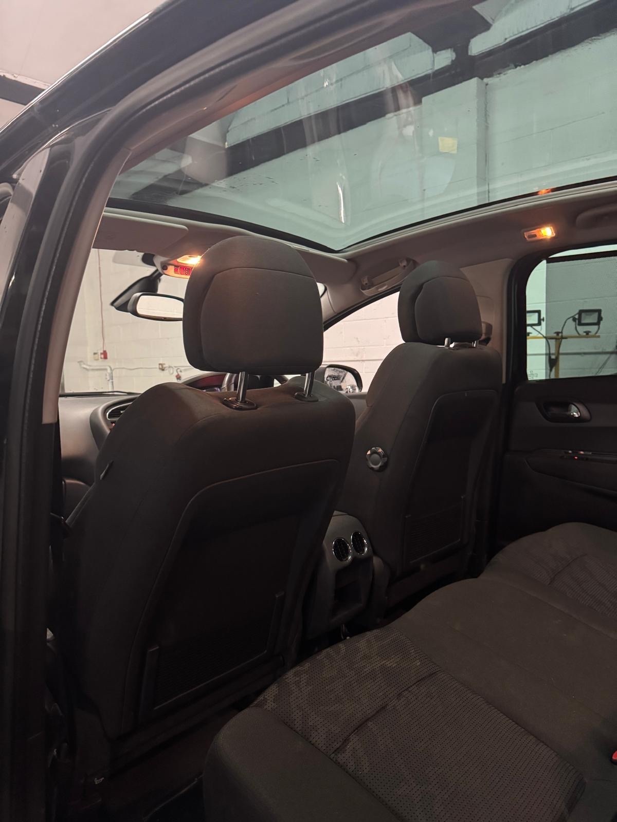 Used Peugeot 3008 2012 for sale - 77141013: Photo 9