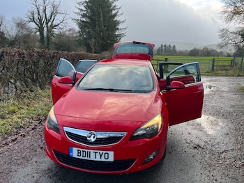 2011 (11) - 1.7 CDTi 16V ecoFLEX SRi [125] 5dr