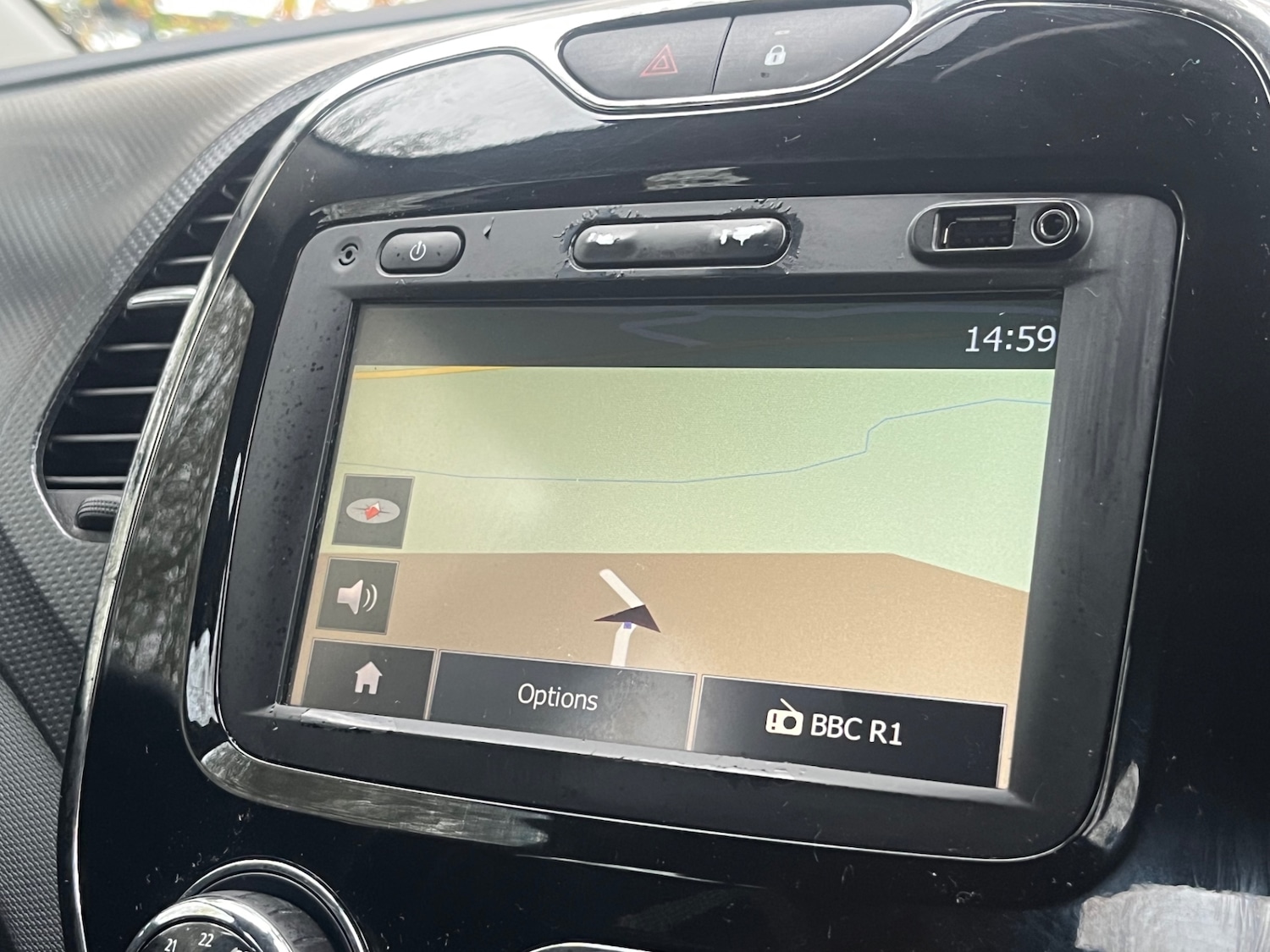 Used Renault Captur 2013 for sale - 76625635: Photo 13