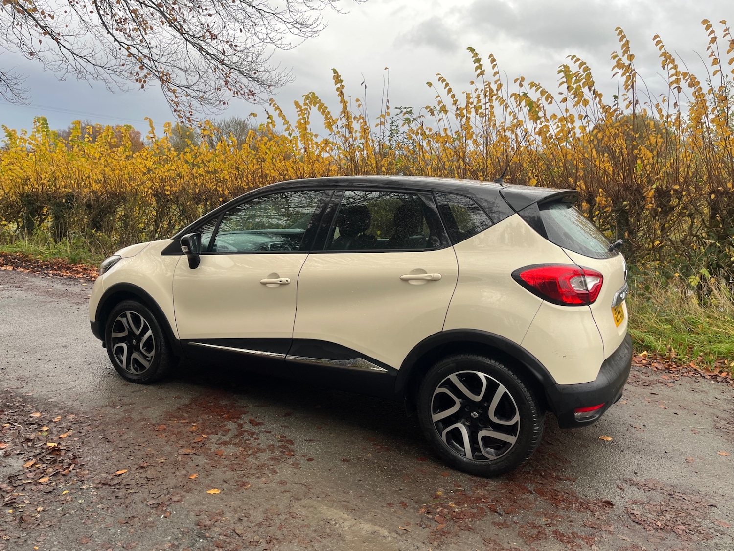 Used Renault Captur 2013 for sale - 76625635: Photo 3