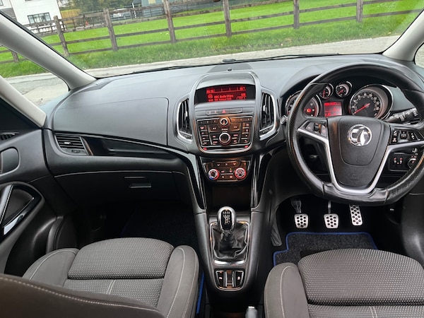 Used Vauxhall Zafira 2015 for sale - 76319785: Photo 10