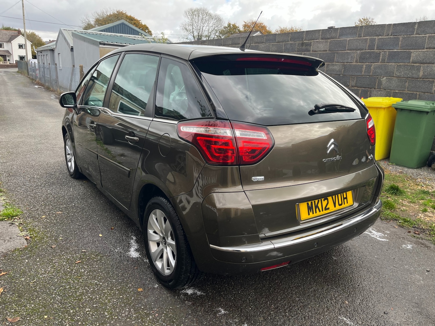 Used Citroen C4 Picasso 2012 for sale - 76383293: Photo 3