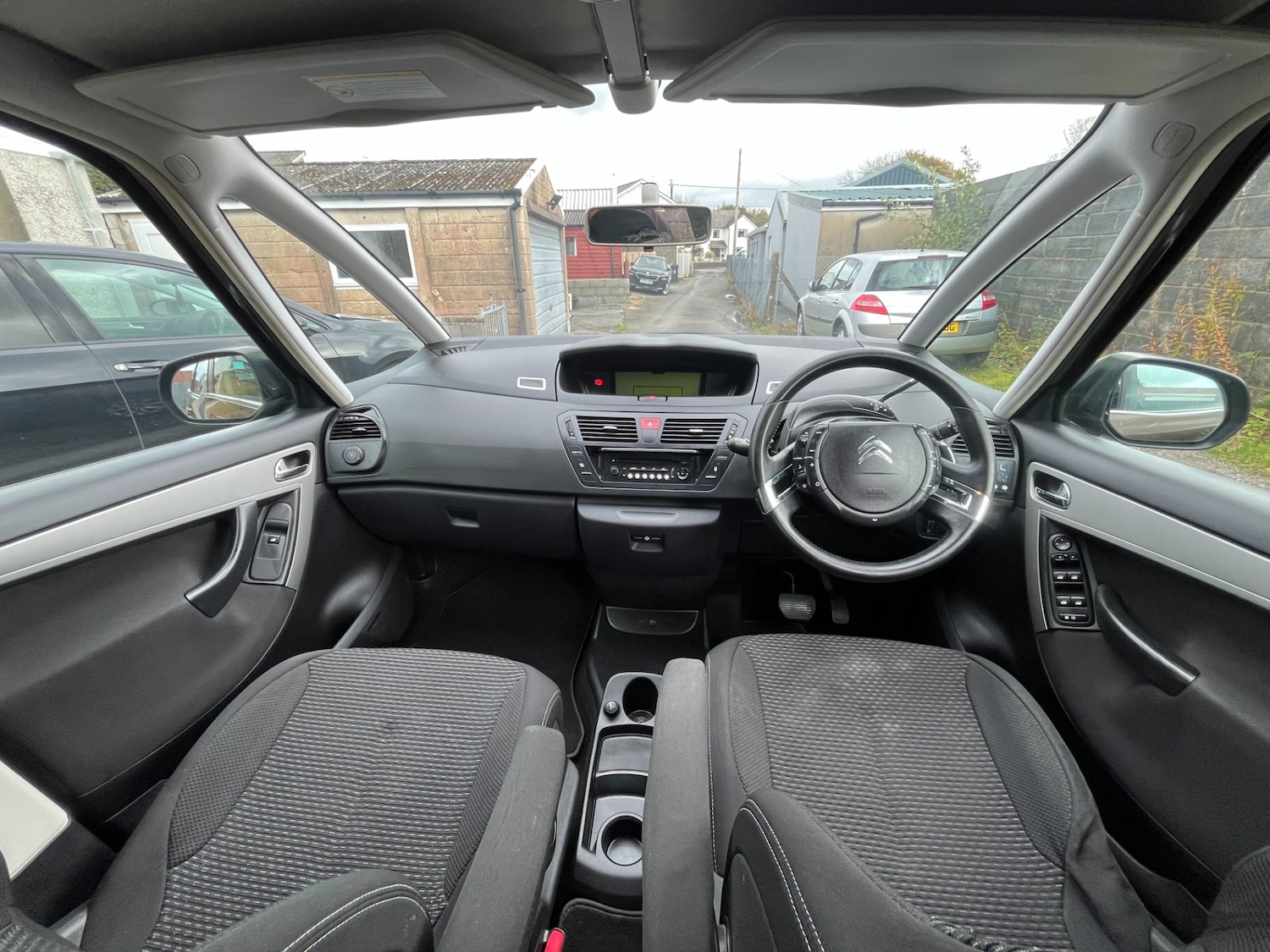 Used Citroen C4 Picasso 2012 for sale - 76383293: Photo 7