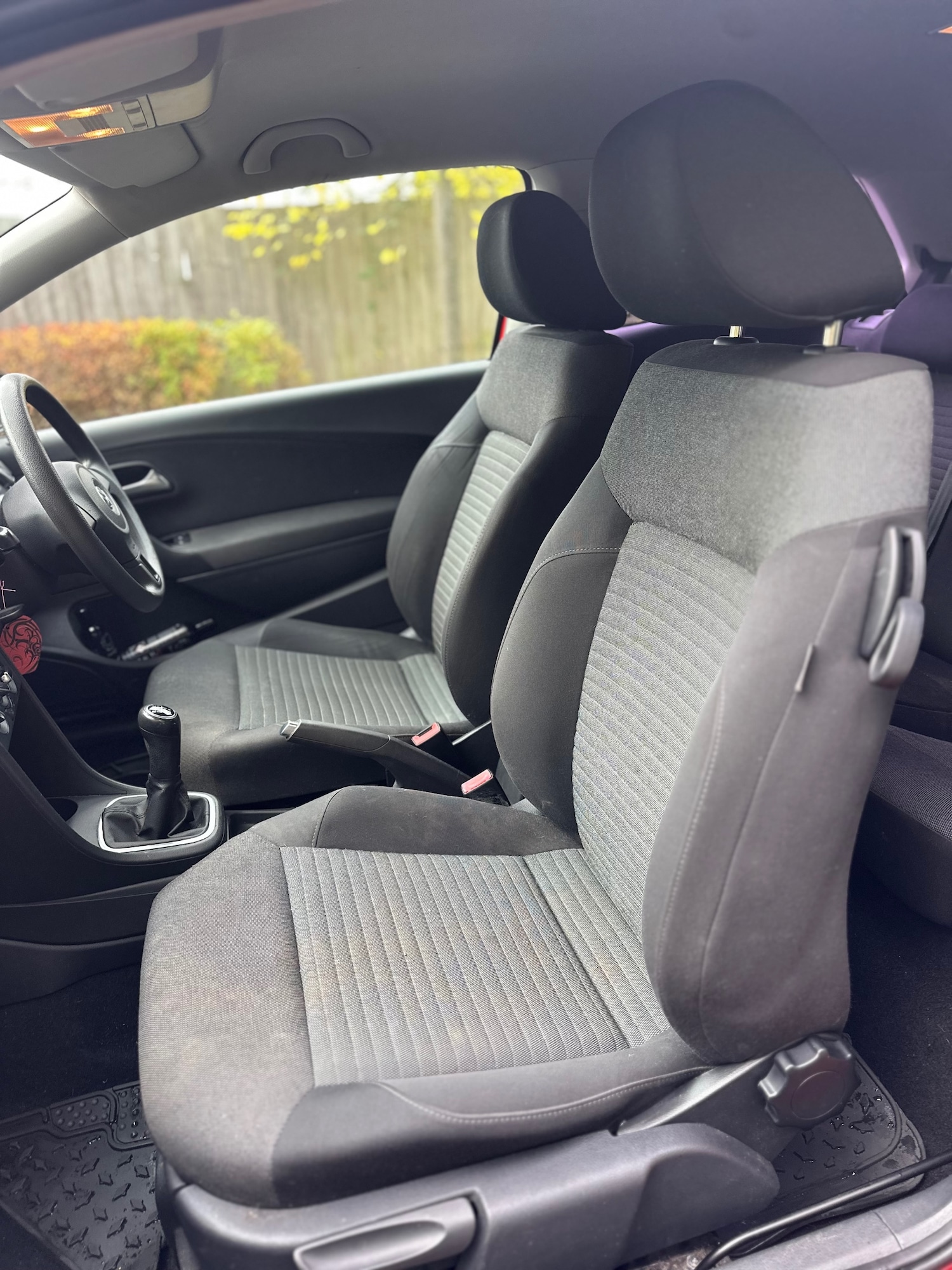 Used Volkswagen Polo 2011 for sale - 76375009: Photo 12