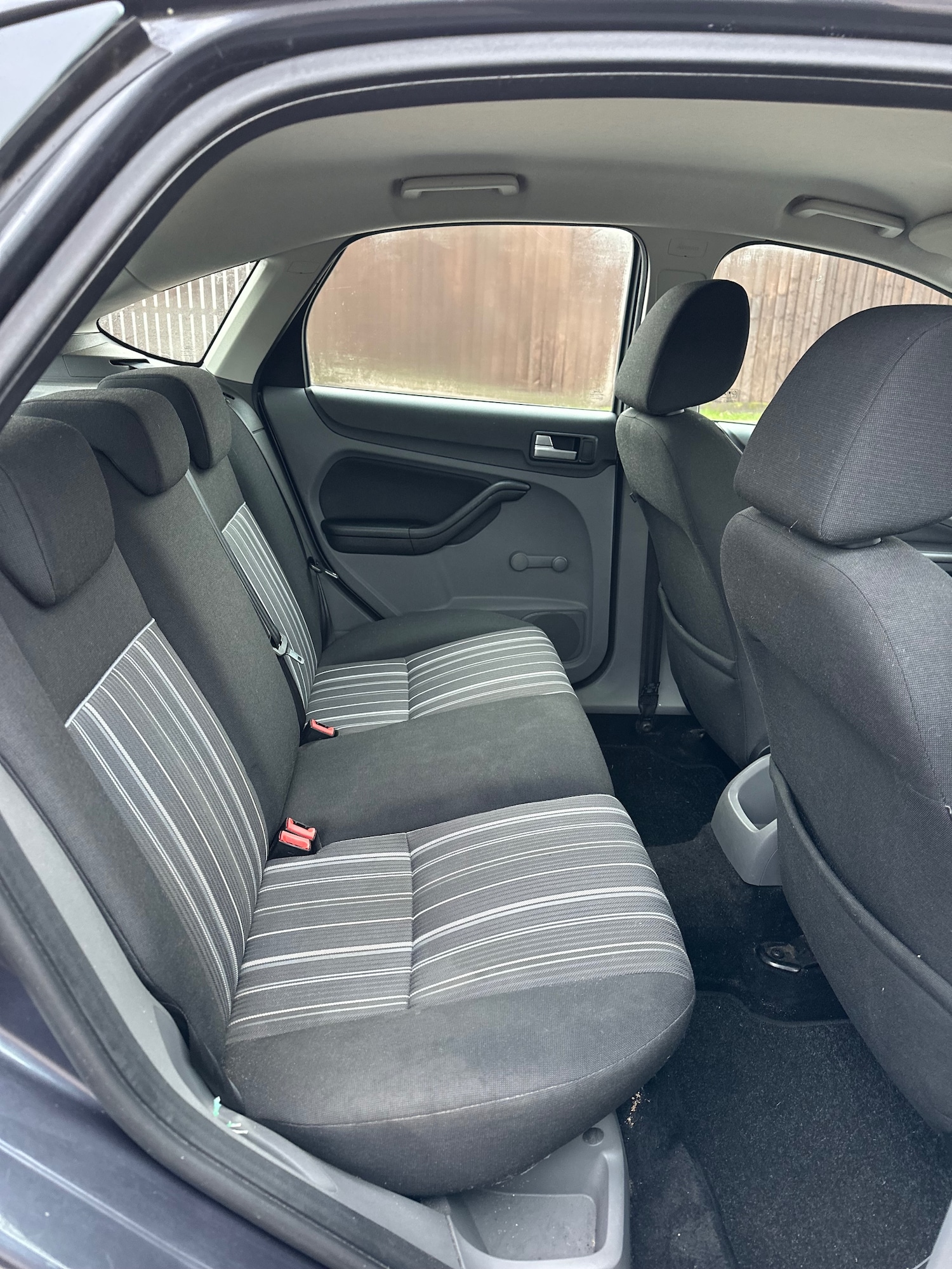 Used Ford Focus 2010 for sale - 77327186: Photo 10