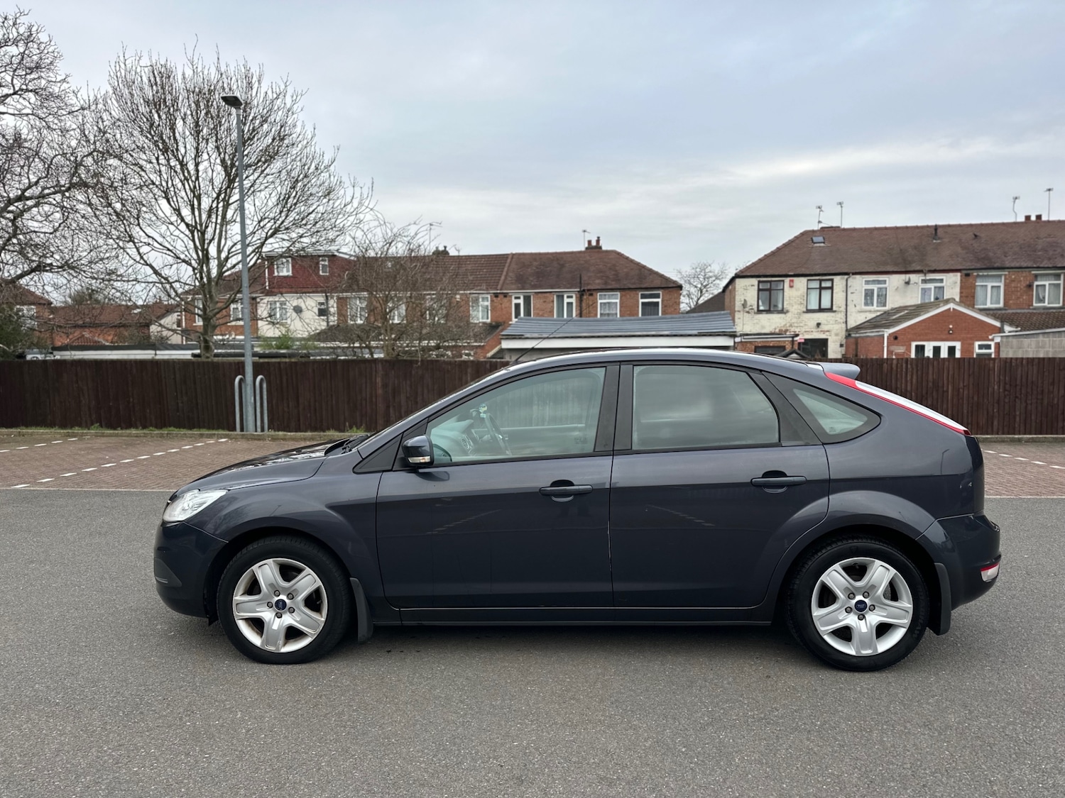 Used Ford Focus 2010 for sale - 77327186: Photo 7