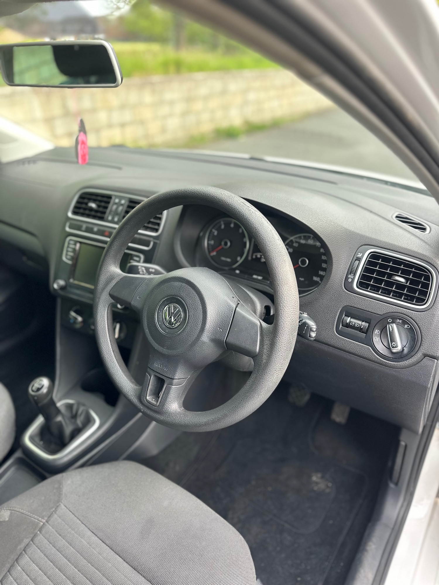 Used Volkswagen Polo 2011 for sale - 78199609: Photo 14