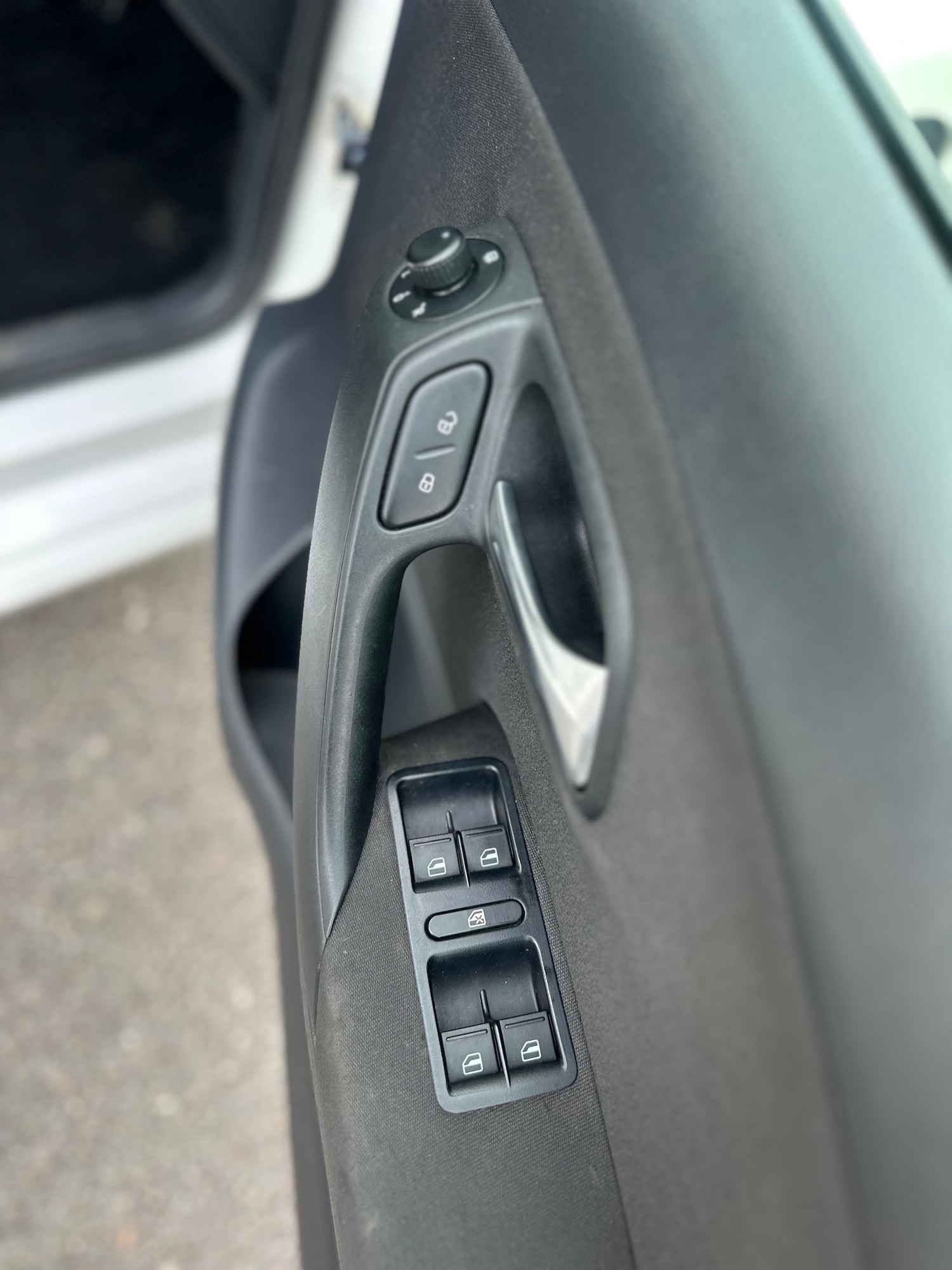 Used Volkswagen Polo 2011 for sale - 78199609: Photo 16