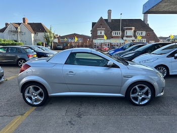 Used Vauxhall Tigra 2008 for sale - 79017306: Photo