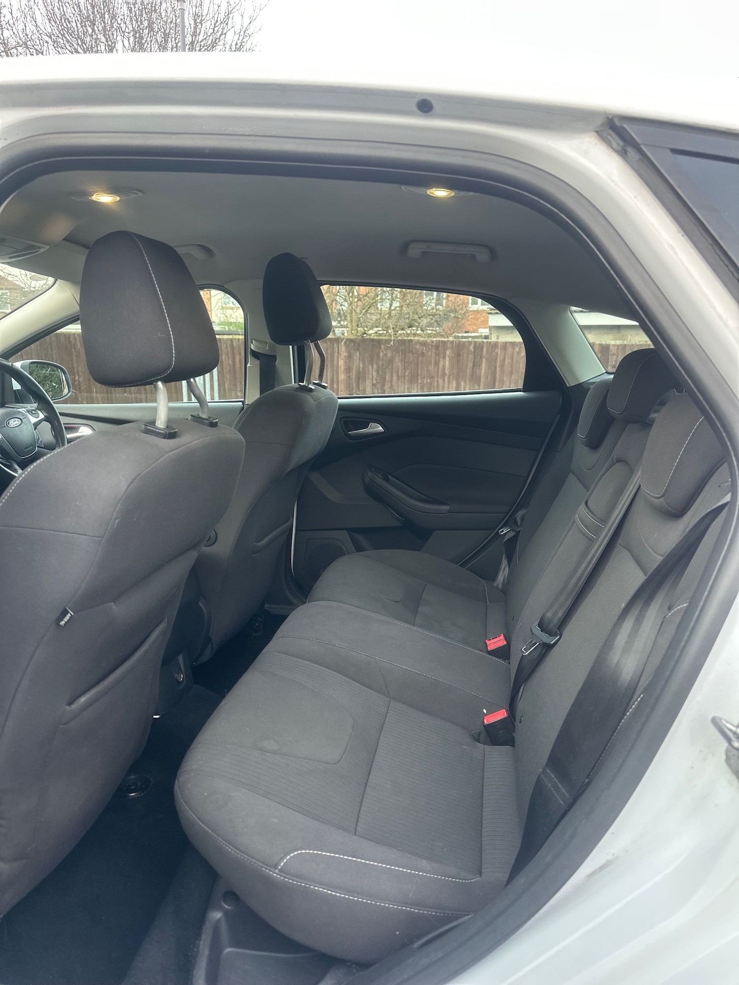 Used Ford Focus 2011 for sale - 77581730: Photo 9