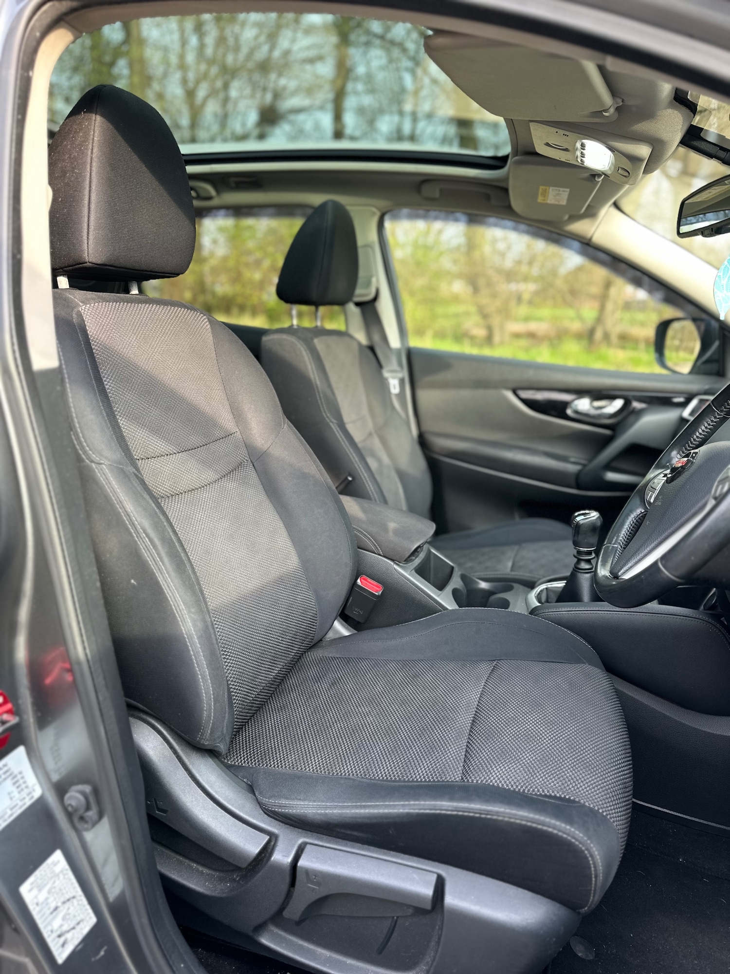 Used Nissan Qashqai 2015 for sale - 77965452: Photo 15