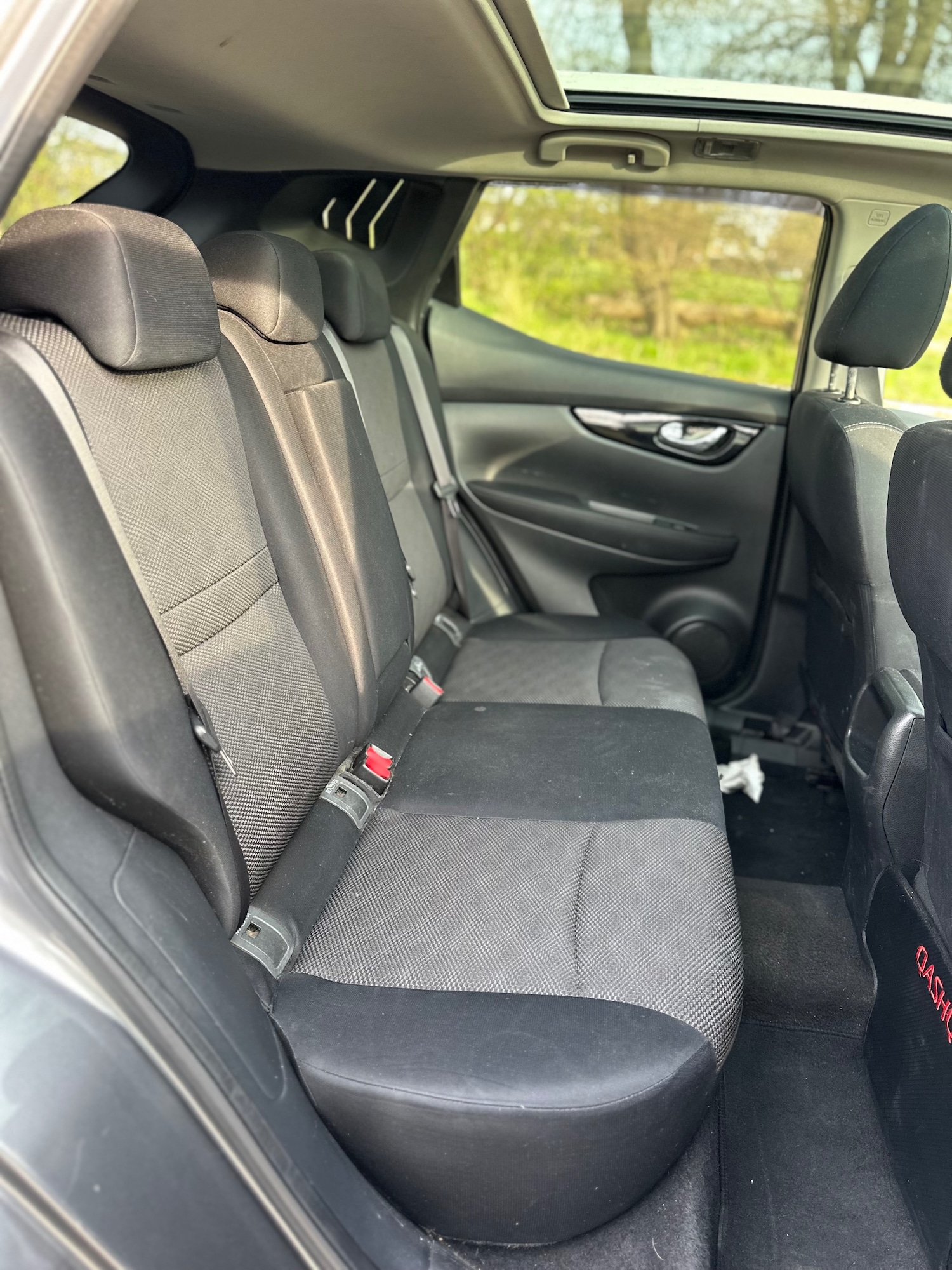 Used Nissan Qashqai 2015 for sale - 77965452: Photo 9