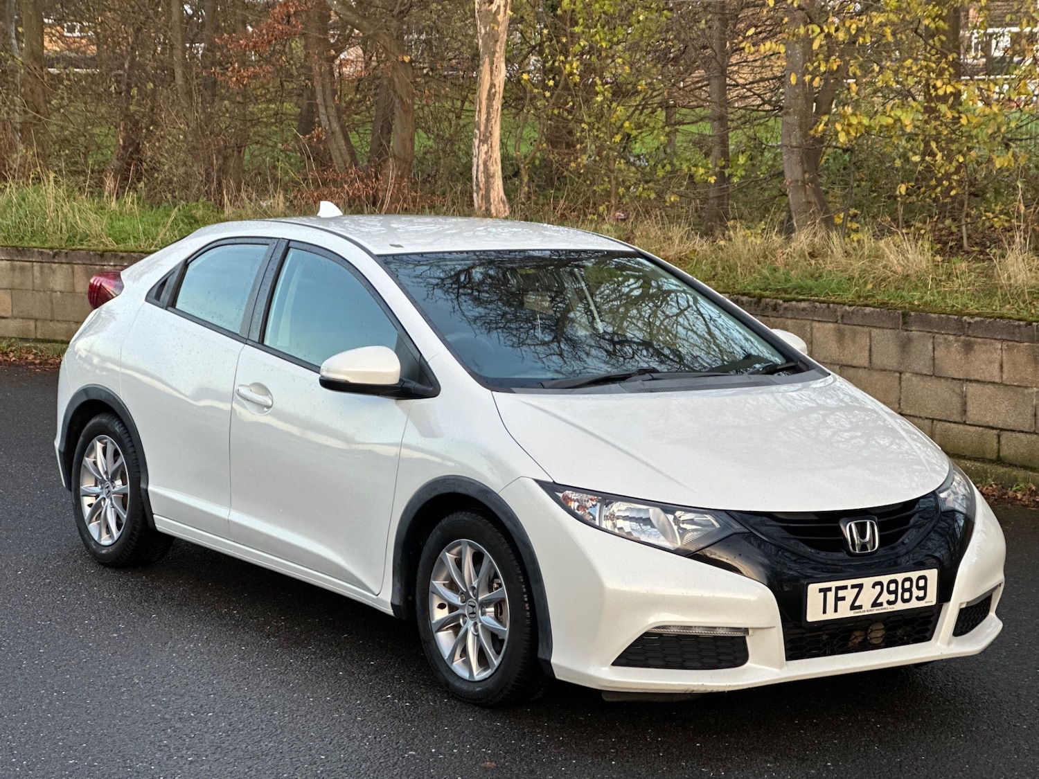 Used Honda Civic 2014 for sale - 76739189: Photo 2