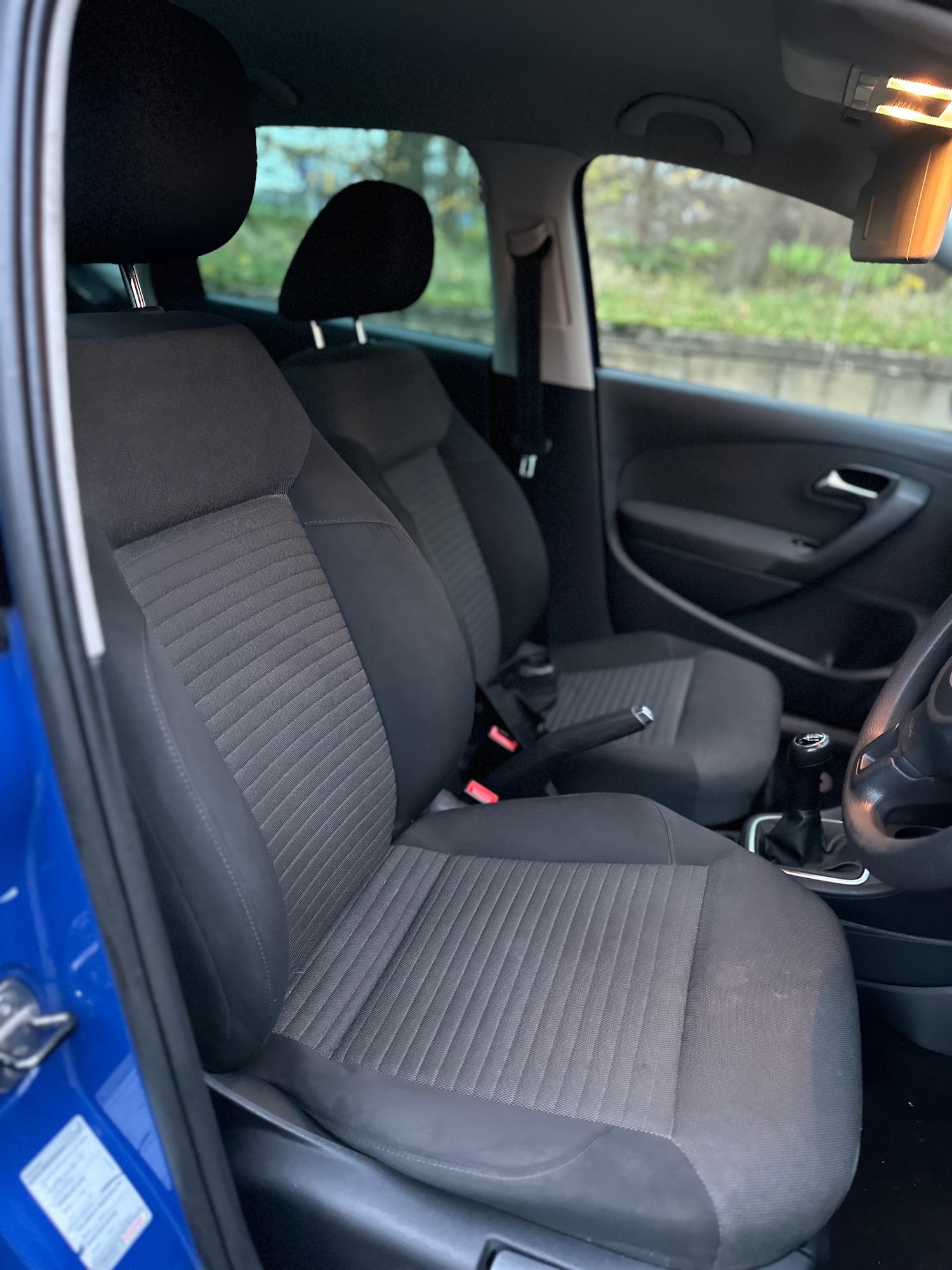 Used Volkswagen Polo 2011 for sale - 76877990: Photo 9