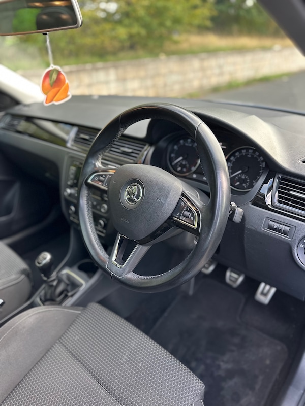 Used Skoda Rapid Spaceback 2015 for sale - 76211307: Photo 15
