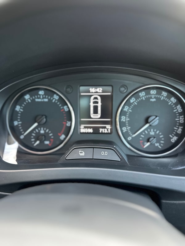 Used Skoda Rapid Spaceback 2015 for sale - 76211307: Photo 19