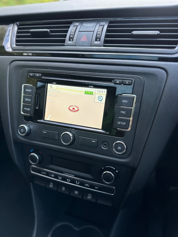 Used Skoda Rapid Spaceback 2015 for sale - 76211307: Photo 22