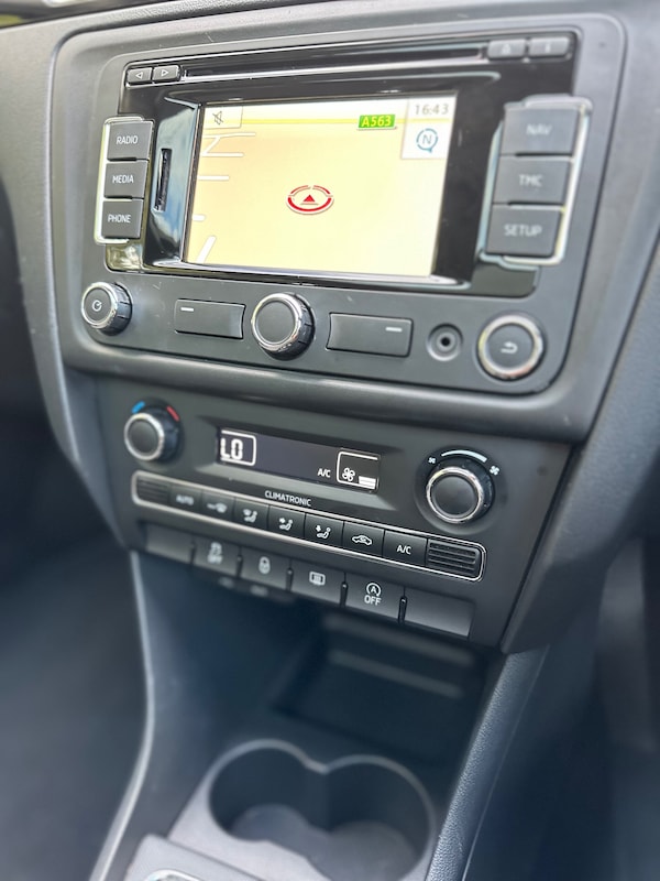 Used Skoda Rapid Spaceback 2015 for sale - 76211307: Photo 24