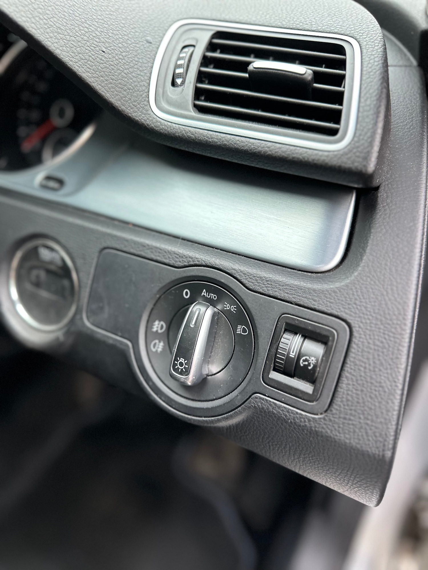 Used Volkswagen CC 2014 for sale - 77062332: Photo 17