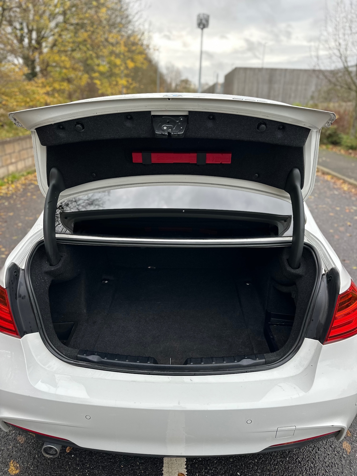 Used BMW 3 Series 2013 for sale - 76542926: Photo 10