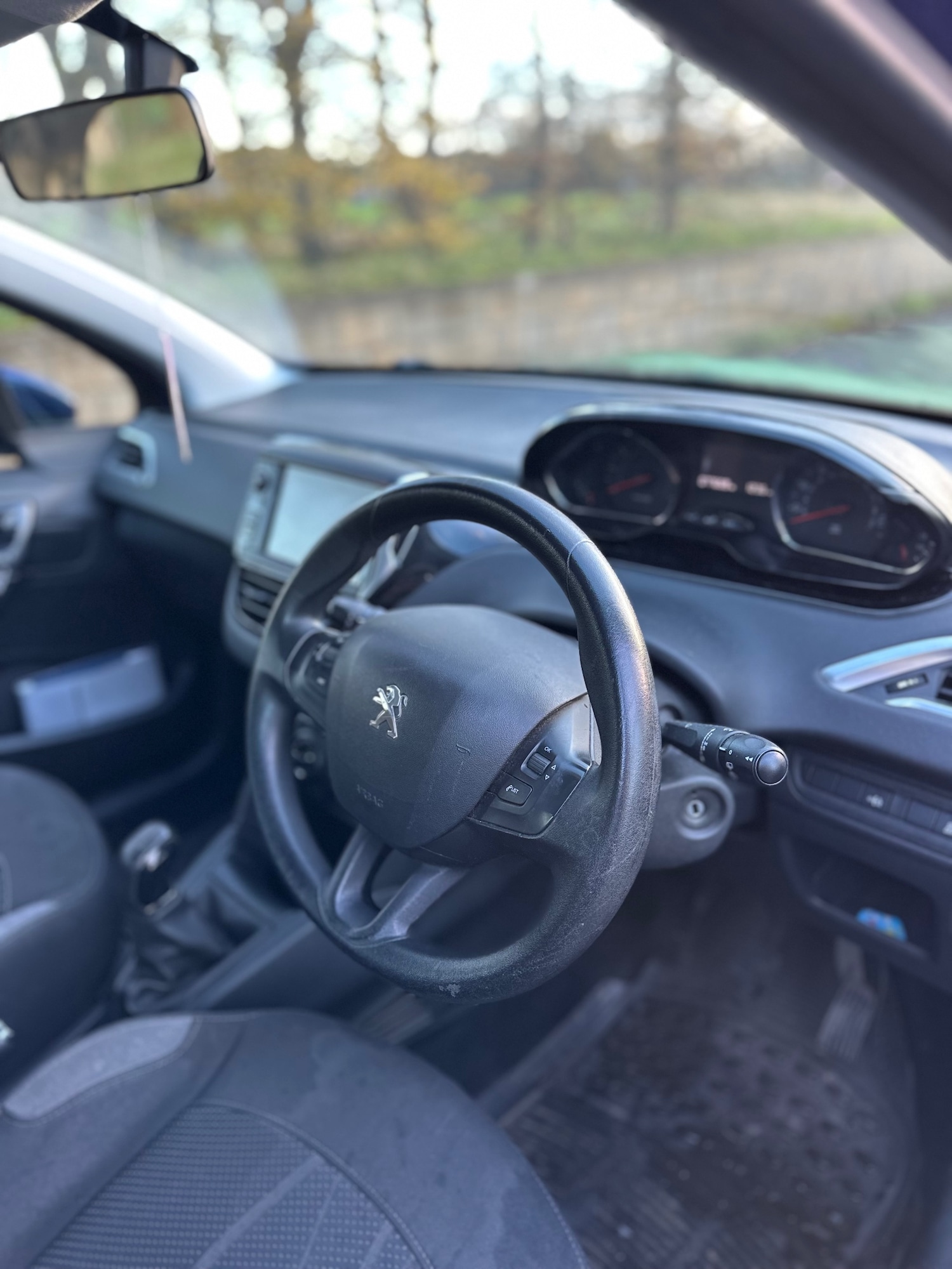 Used Peugeot 208 2013 for sale - 76780033: Photo 12