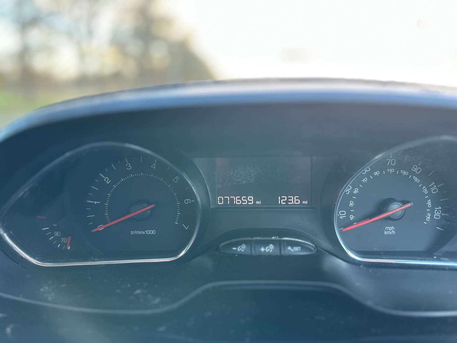 Used Peugeot 208 2013 for sale - 76780033: Photo 14