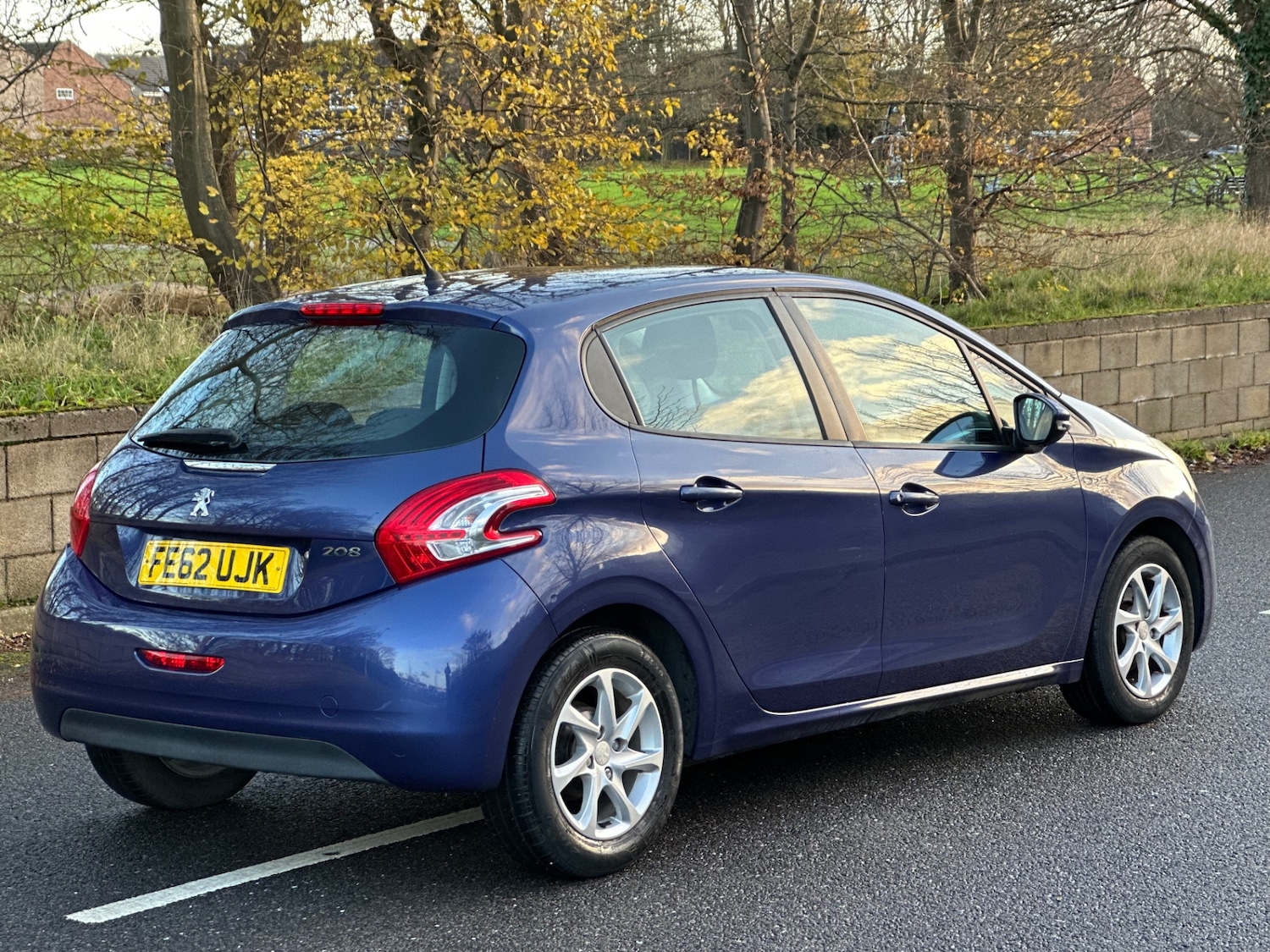 Used Peugeot 208 2013 for sale - 76780033: Photo 3