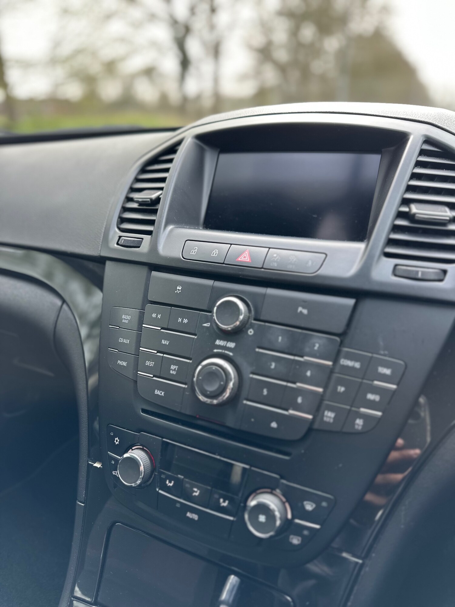 Used Vauxhall Insignia 2012 for sale - 77980230: Photo 16