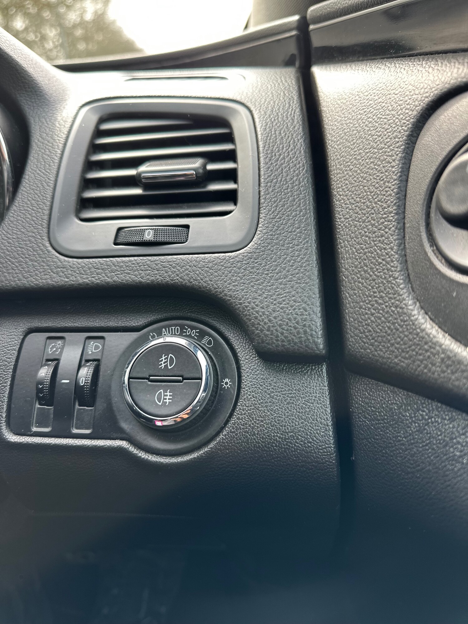 Used Vauxhall Insignia 2012 for sale - 77980230: Photo 17