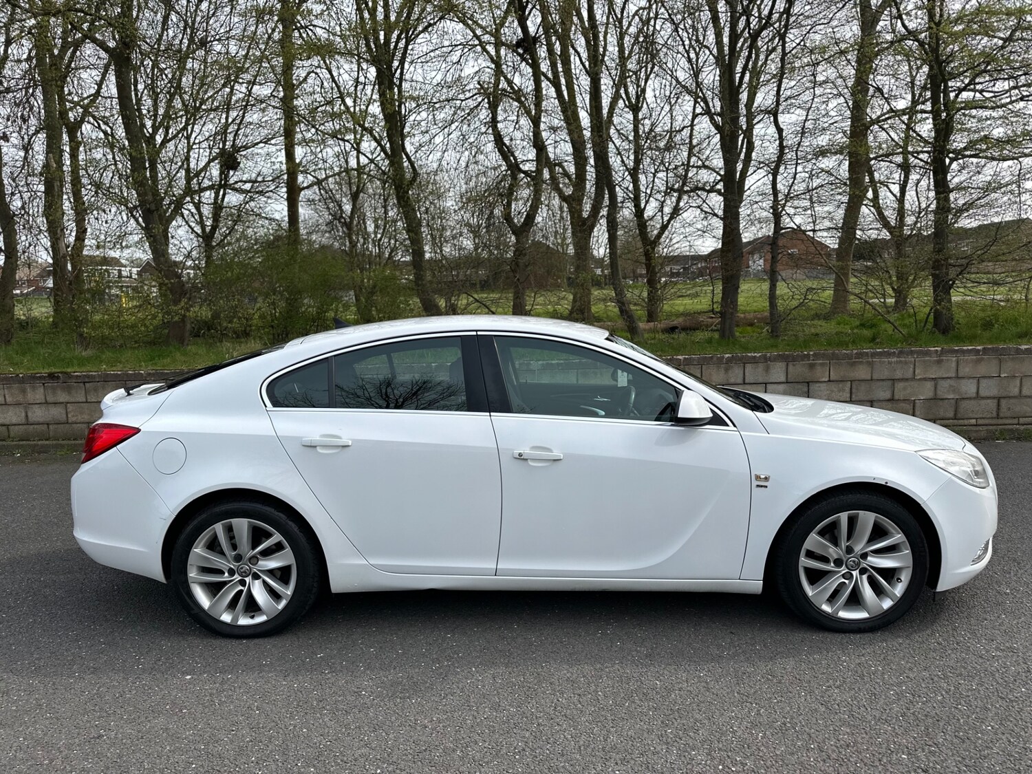Used Vauxhall Insignia 2012 for sale - 77980230: Photo 3