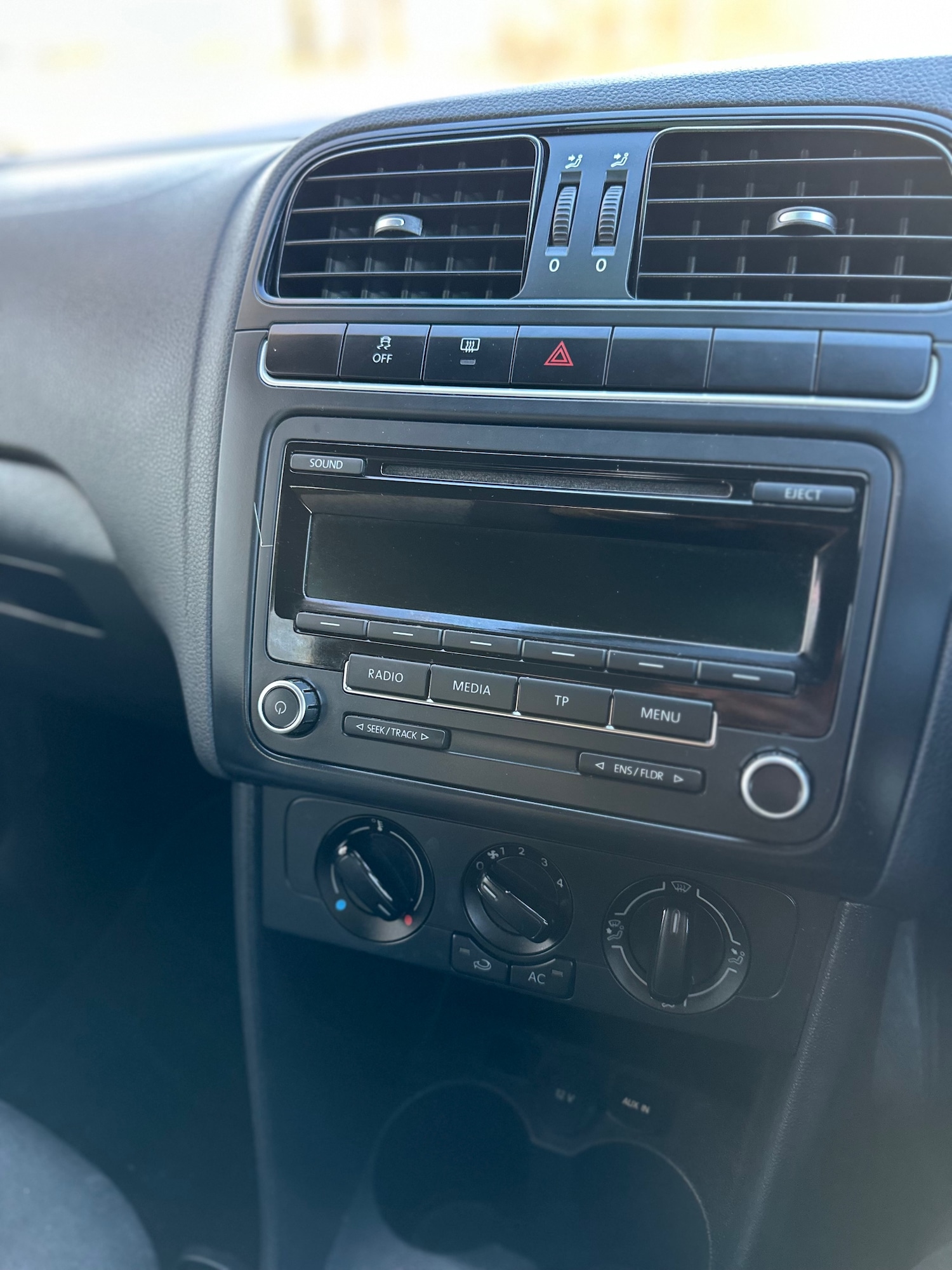 Used Volkswagen Polo 2013 for sale - 77160137: Photo 9