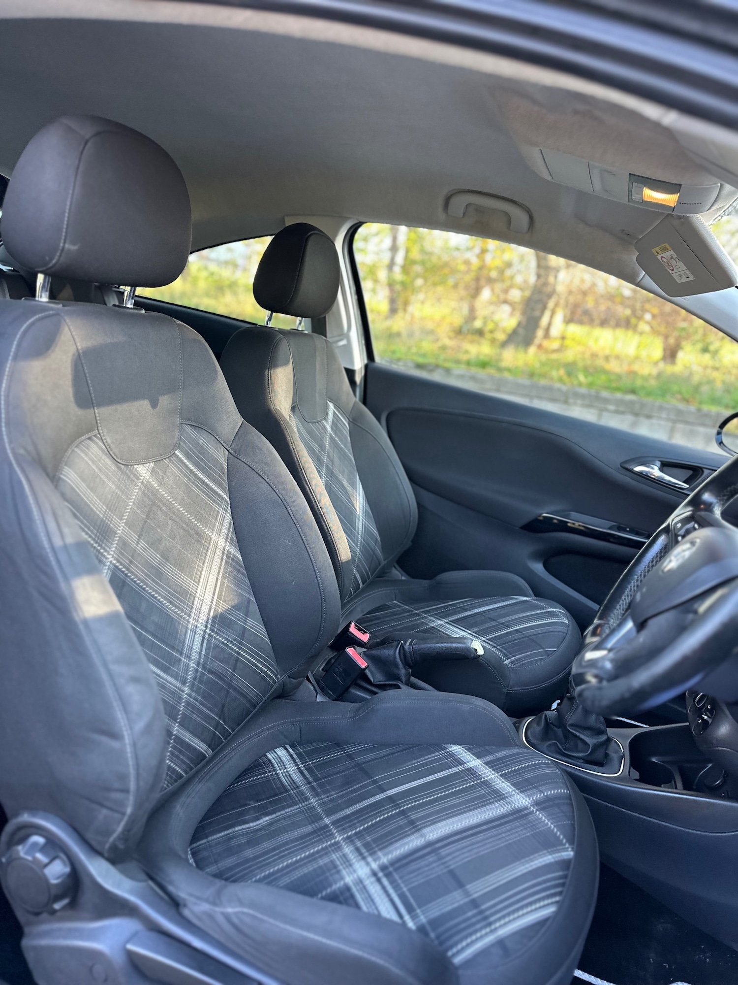 Used Vauxhall Corsa 2015 for sale - 76650323: Photo 10