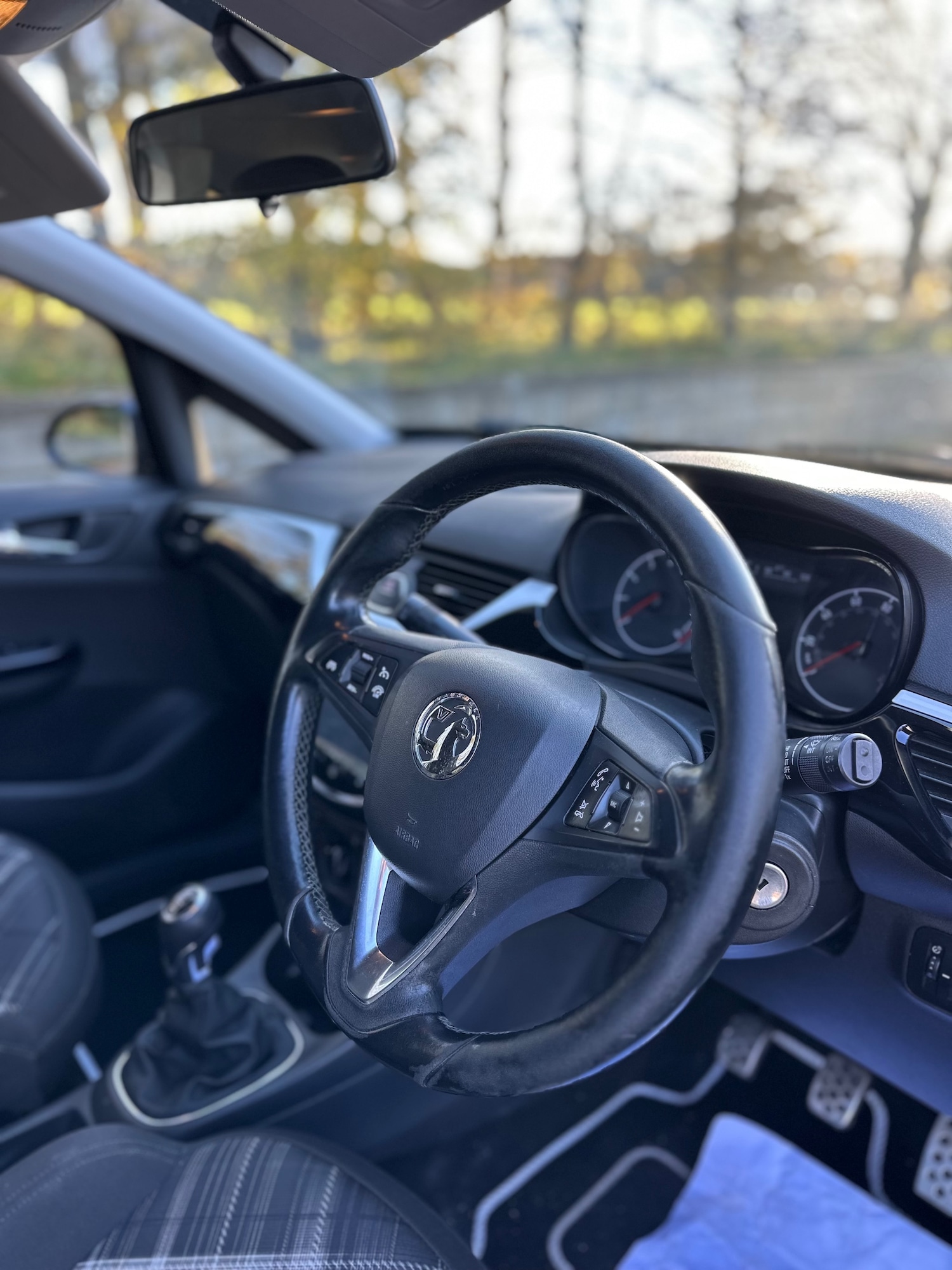 Used Vauxhall Corsa 2015 for sale - 76650323: Photo 11