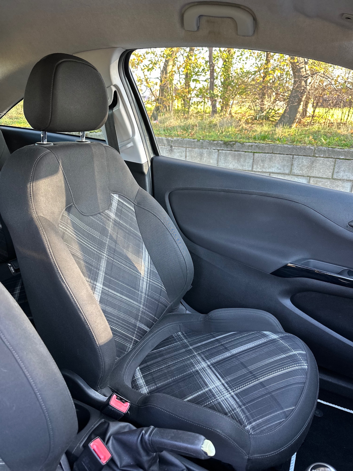 Used Vauxhall Corsa 2015 for sale - 76650323: Photo 12