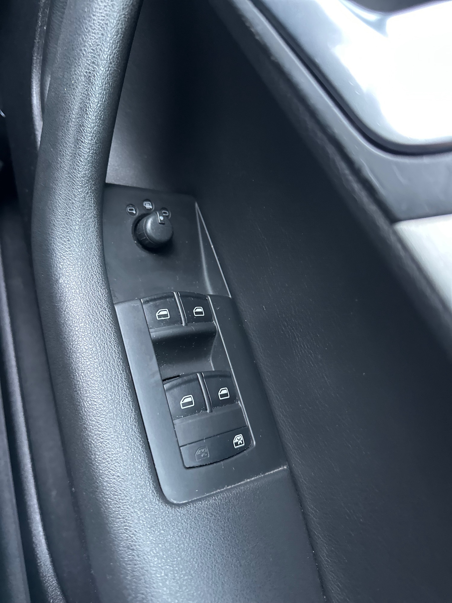 Used Audi A3 2010 for sale - 77247632: Photo 17