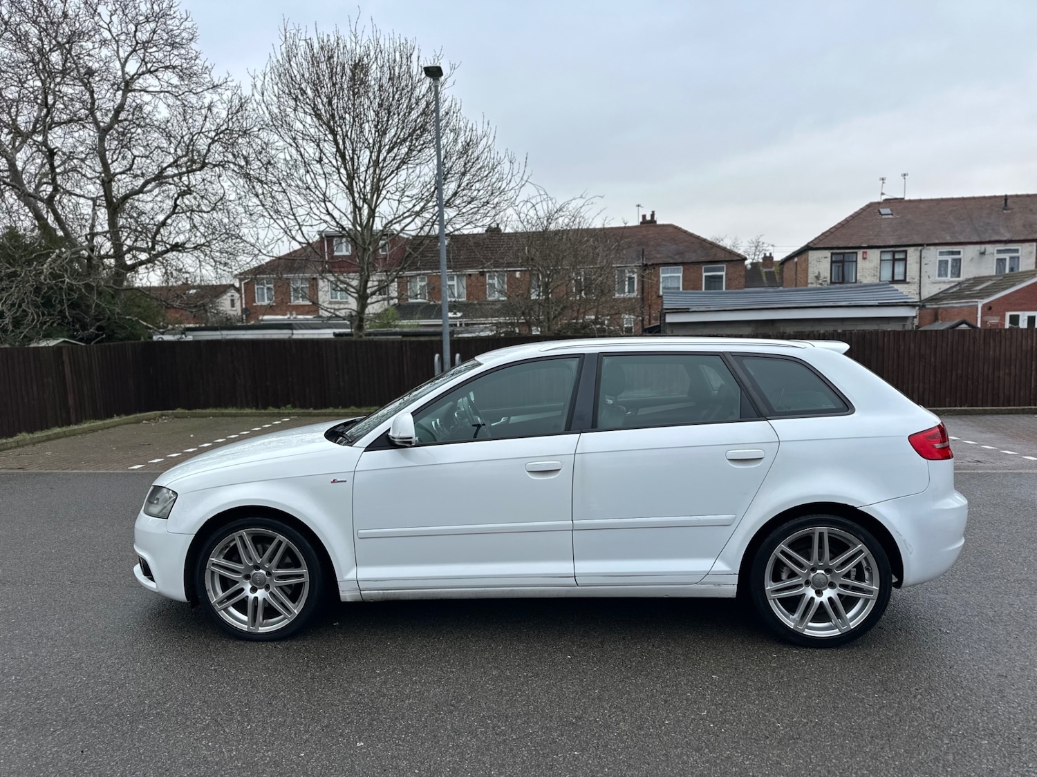 Used Audi A3 2010 for sale - 77247632: Photo 6