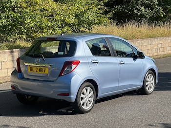 Used Toyota Yaris 2012 for sale - 75456181: Photo