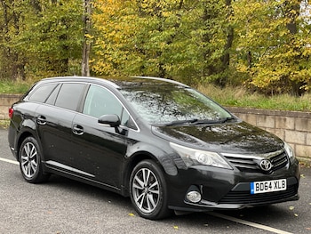 Used Toyota Avensis 2014 for sale - 76413407: Photo