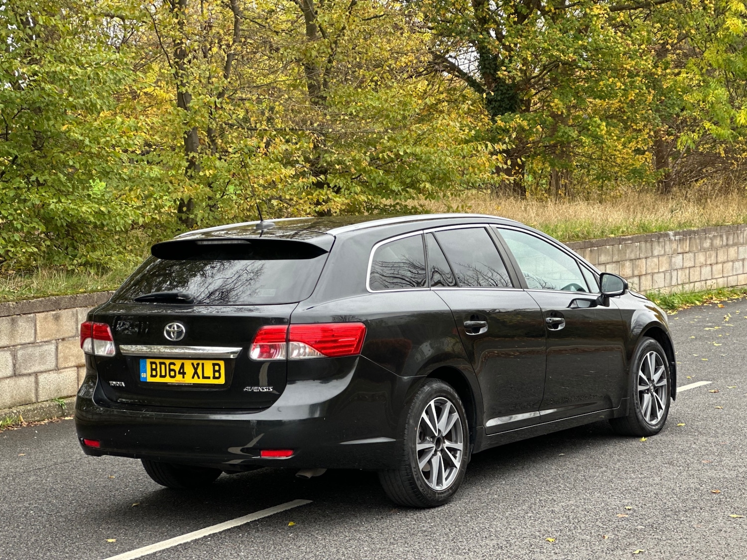Used Toyota Avensis 2014 for sale - 76413407: Photo 3